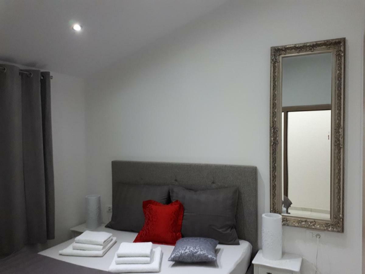 Penthouse Filka Apartment Mimice Exterior foto